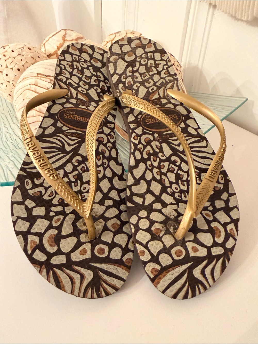 Havaianas Gold-Strap Animal Print Sandals